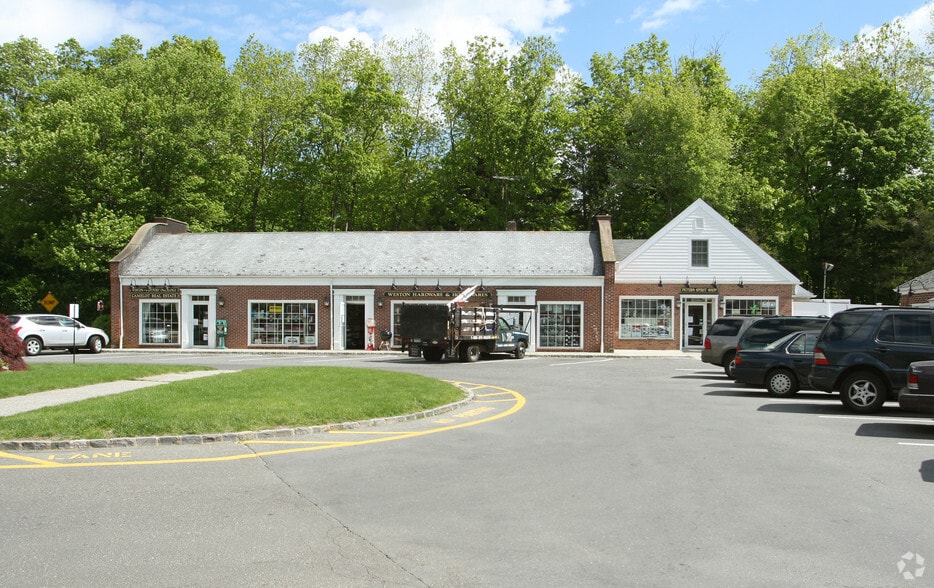 Primary Photo Of 190 Weston Rd, Weston Storefront For Lease