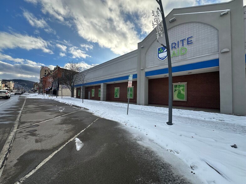 More Photos Of 265 N Union St, Olean Drugstore For Sale