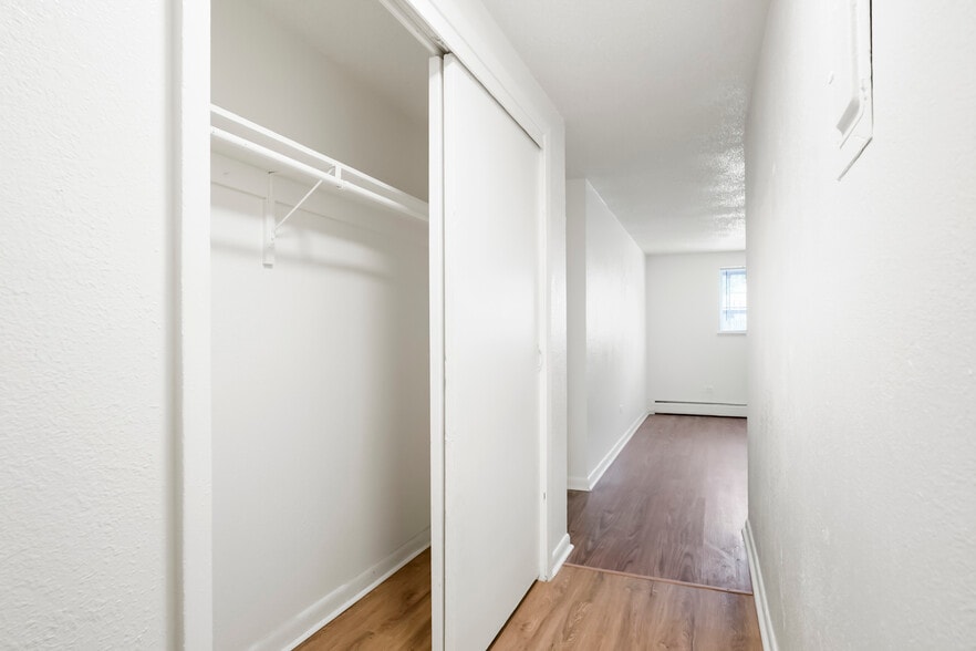 More Photos Of 1415 Pearl St, Denver Apartments For Sale