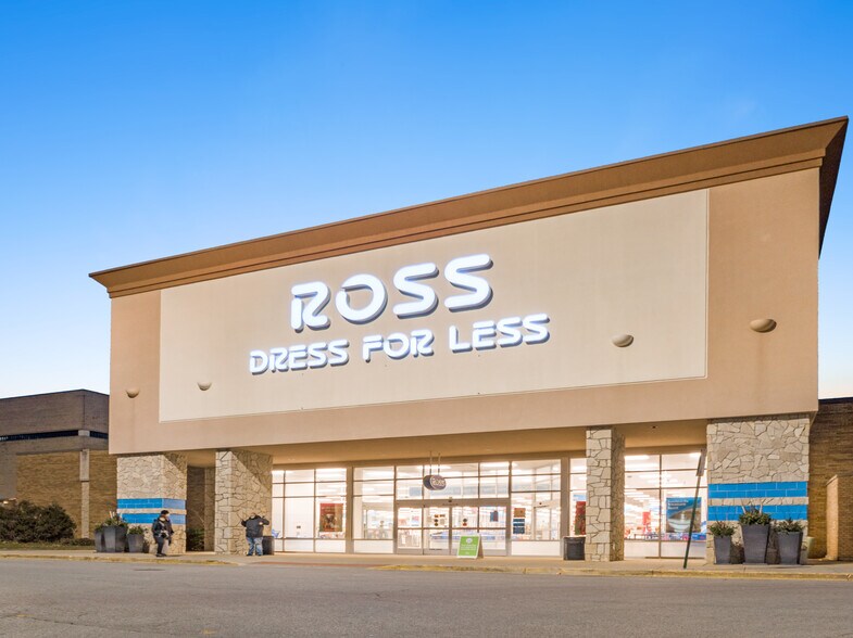 More Photos Of 239 Golf Rd, Niles Unknown For Lease