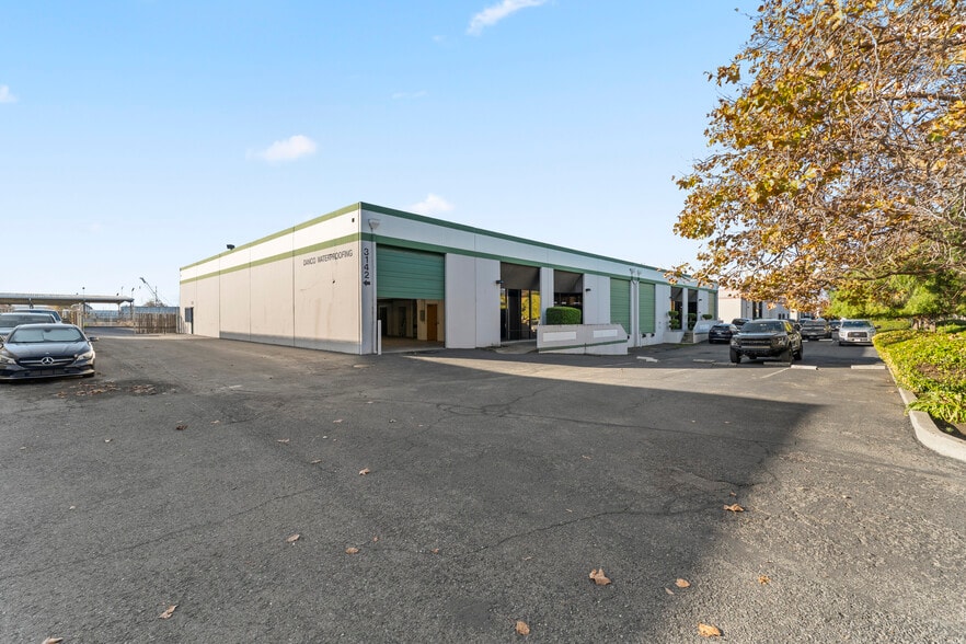 Primary Photo Of 3144 Diablo Ave, Hayward Warehouse For Sale