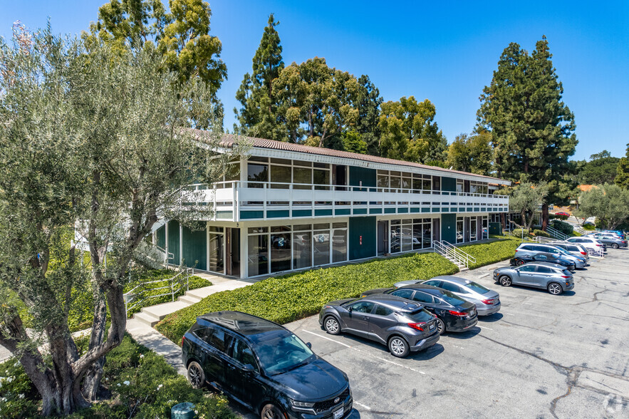 Primary Photo Of 4000 Palos Verdes Dr N, Rolling Hills Estates Unknown For Lease