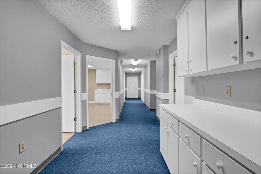 More Photos Of 333 Jefferson St, Whiteville Office For Sale