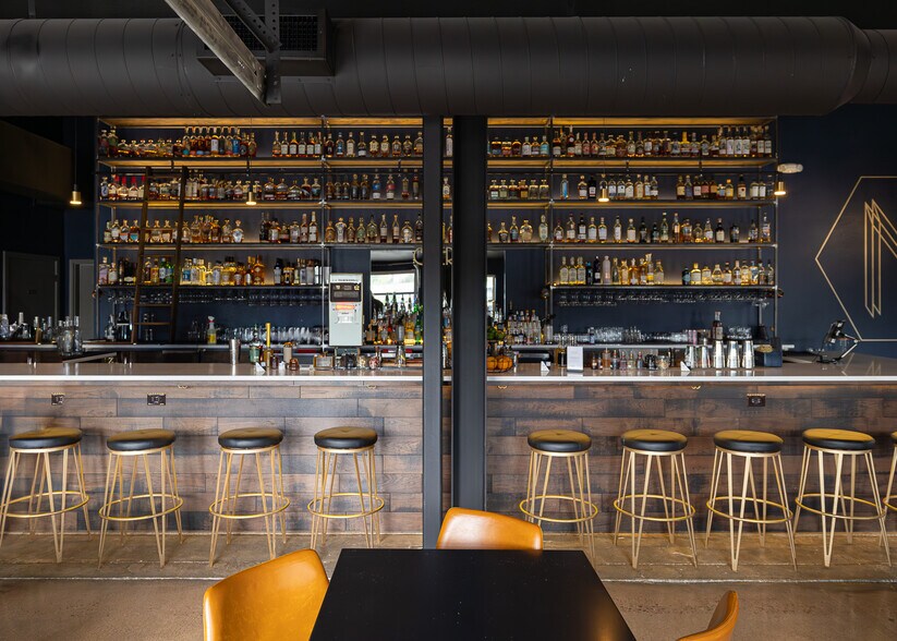 More Photos Of 2480-2490 N Powers Blvd, Colorado Springs Warehouse For Sale