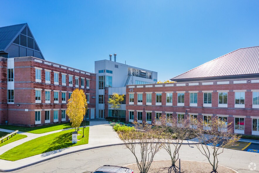 More Photos Of 45 Blue Sky Dr, Burlington Office For Lease