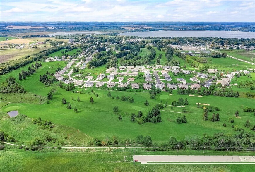 More Photos Of 800 S Main St, Lake Mills Golf Course Driving Range For Sale