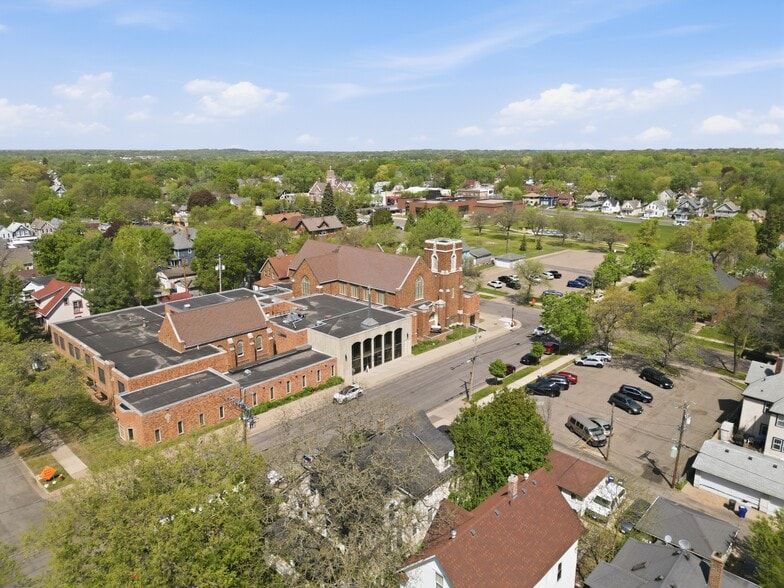 More Photos Of 1115 Greenbrier St, Saint Paul Religious Facility For Sale
