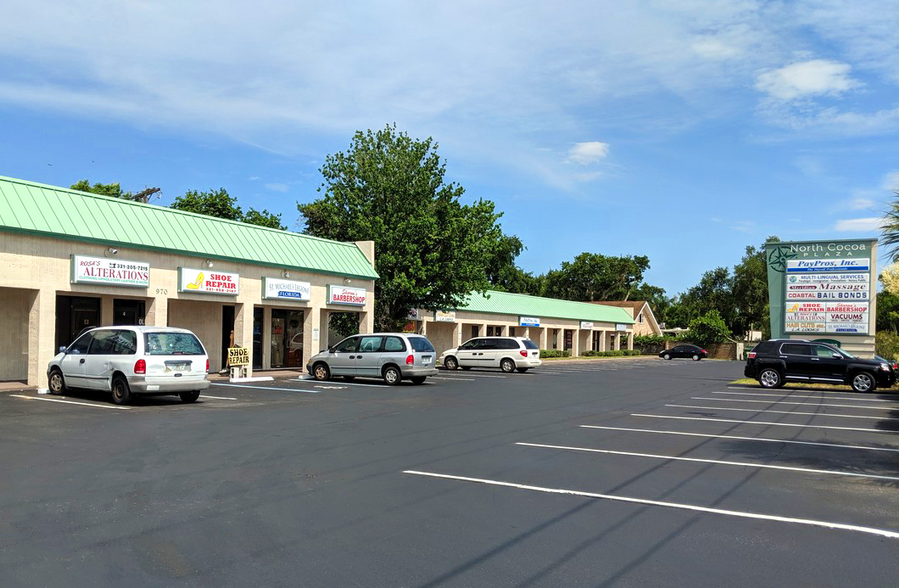 Primary Photo Of 970 N Cocoa Blvd, Cocoa Storefront For Sale