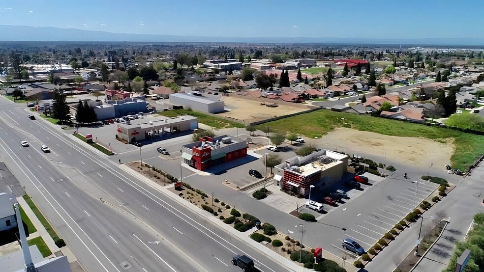 More Photos Of 2933 N Chester Ave, Bakersfield Fast Food For Sale