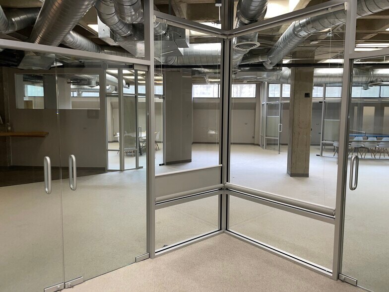 More Photos Of 2811 E Evergreen Blvd, Vancouver Office For Lease