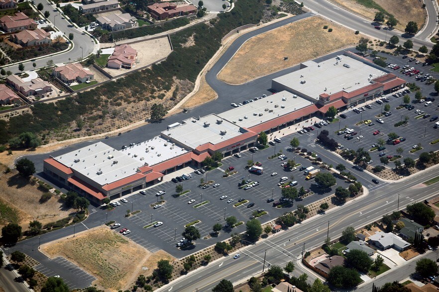 More Photos Of 1131-1191 Creston Rd, Paso Robles Unknown For Lease