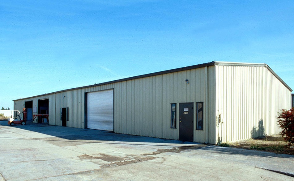 More Photos Of 3765 Cincinnati Ave, Rocklin Manufacturing For Lease