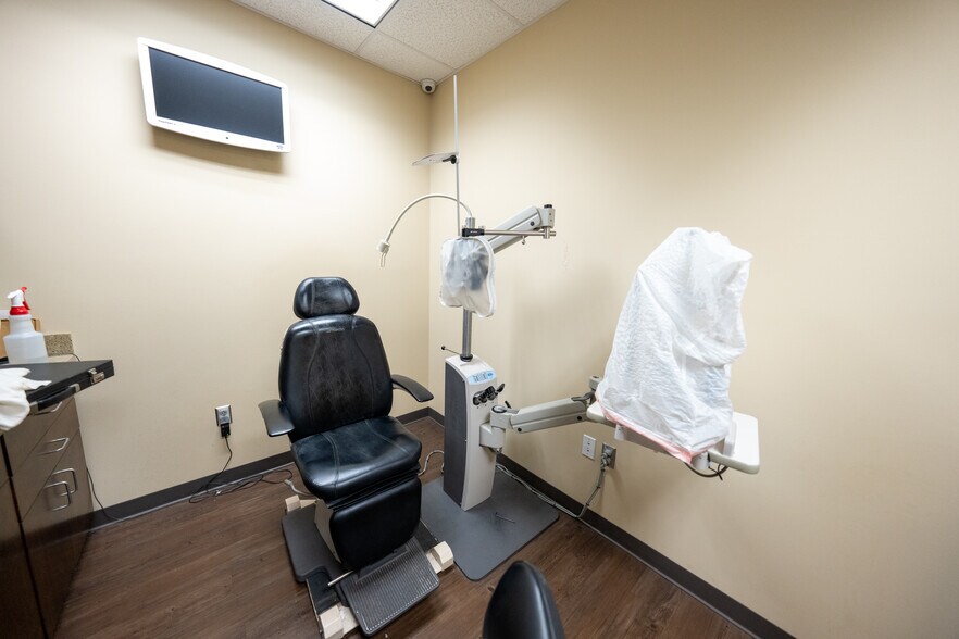 More Photos Of 1900 Golden Springs Rd, Anniston Lodge Meeting Hall For Sale