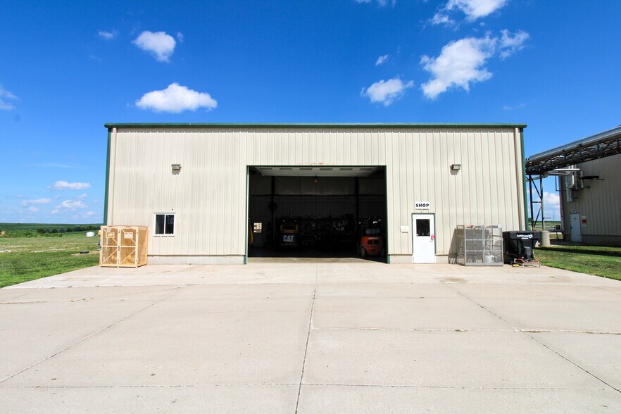 More Photos Of 6059 159th St, Galva Food Processing For Sale