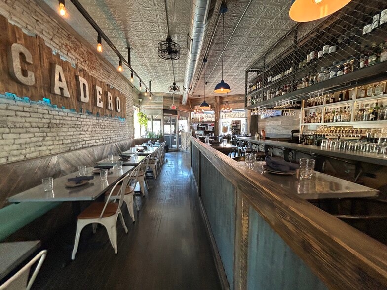 More Photos Of 1167 Wilmette Ave, Wilmette Storefront Retail Office For Lease