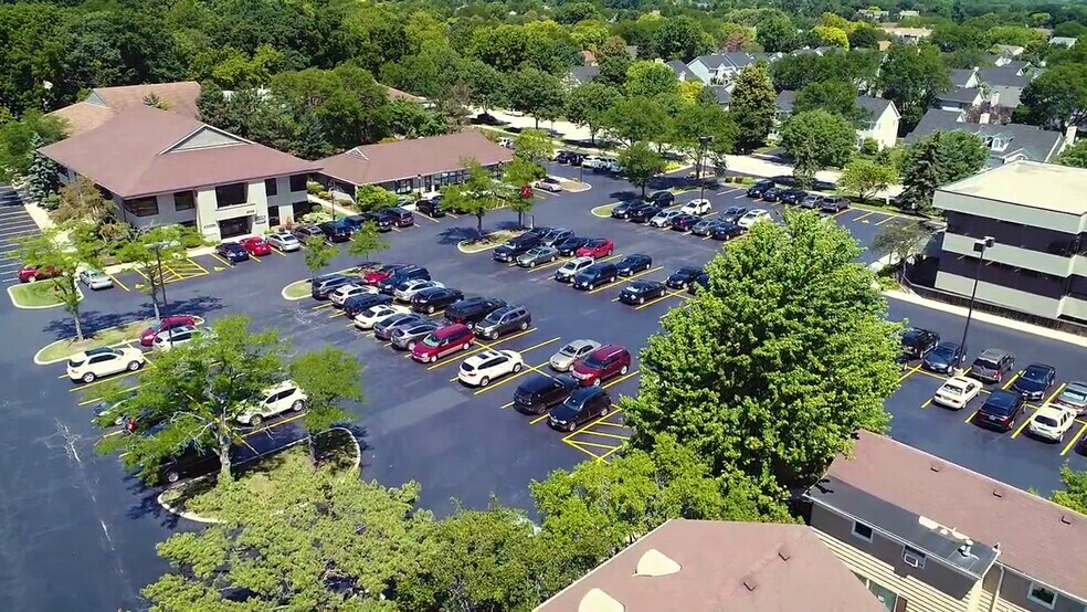 Primary Photo Of 2075 Foxfield Rd, St Charles Medical For Lease