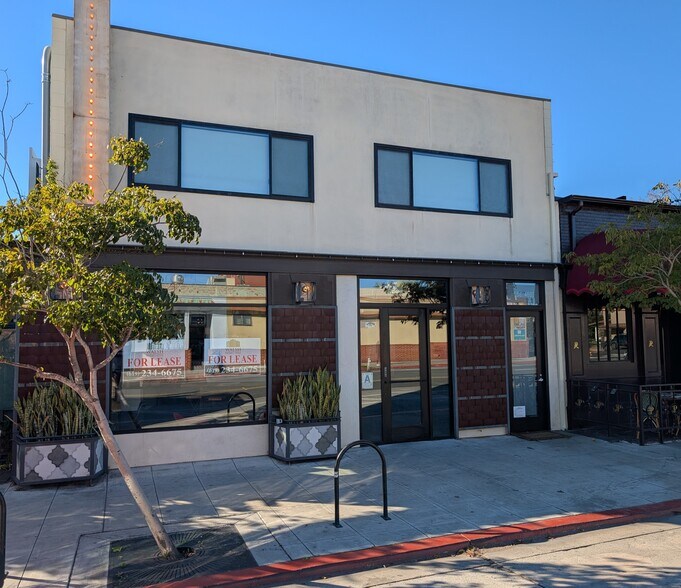 Primary Photo Of 4686-4696 30th St, San Diego Storefront Retail Residential For Lease