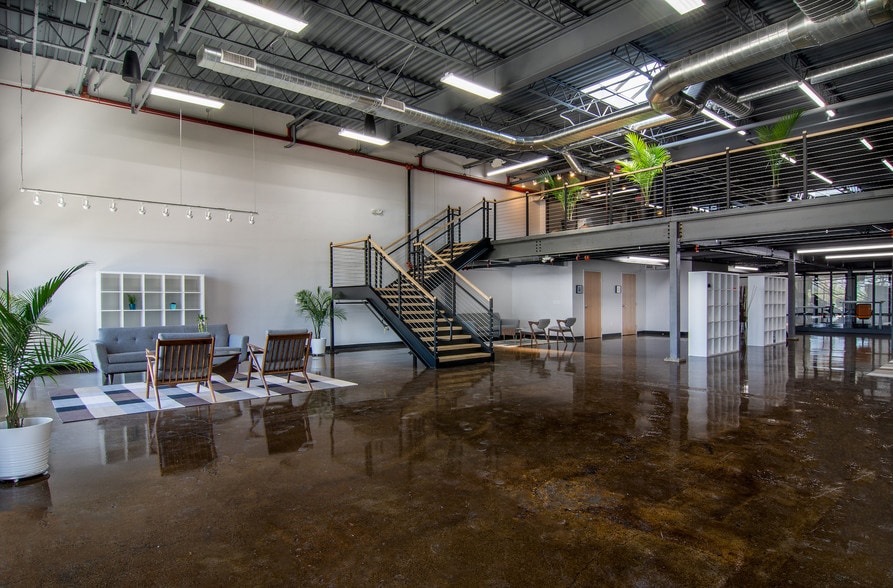 More Photos Of 371-528 Maier Pl, Columbus Office For Lease