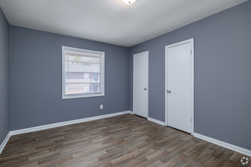 More Photos Of 1988 Plaza Ln SW, Atlanta Apartments For Sale