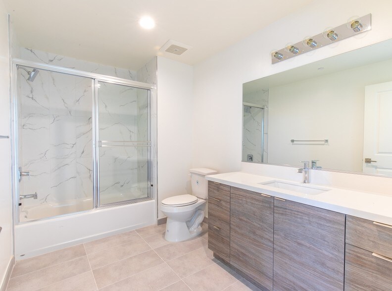 More Photos Of 1545 S Fairfax Ave, Los Angeles Apartments For Sale