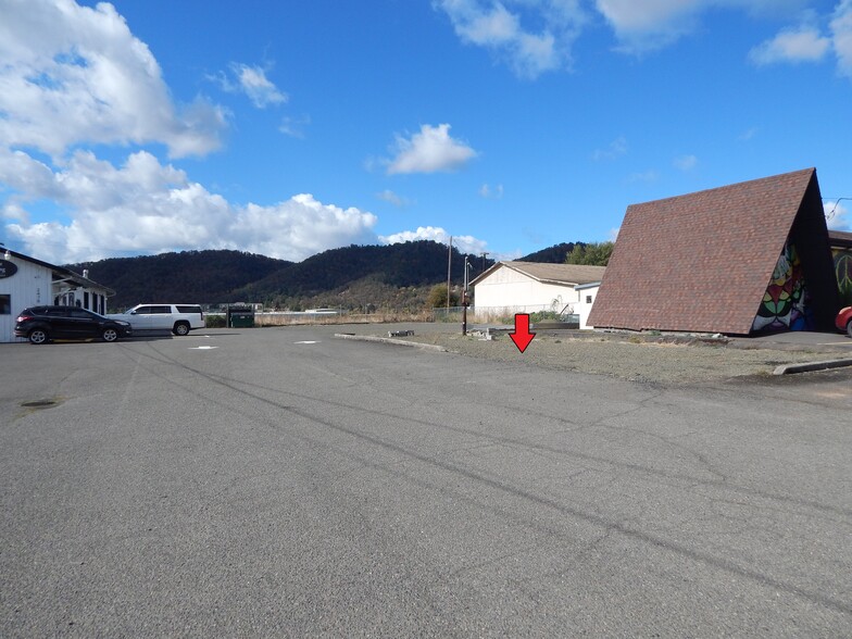 Primary Photo Of 2478 NE Stephens St, Roseburg Land For Lease