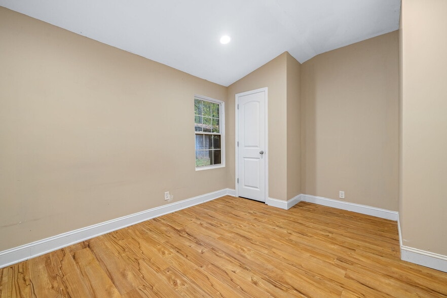 More Photos Of 4407 Winder Hwy, Flowery Branch Land For Sale