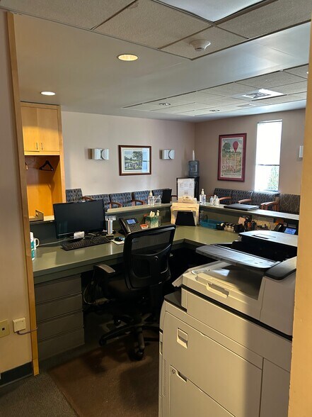 More Photos Of 510 Darby Rd, Havertown Medical For Lease
