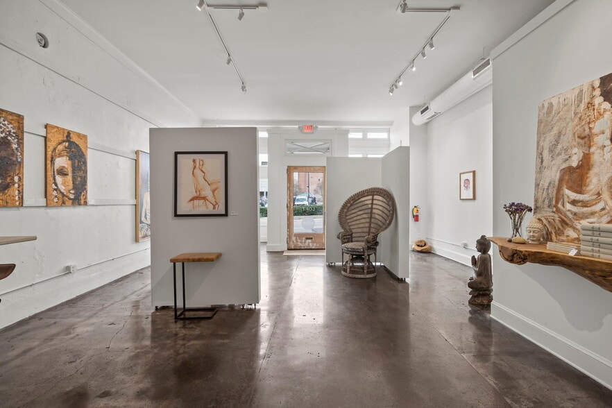 More Photos Of 127-129 Barnes St W, Wilson Storefront Retail Residential For Sale