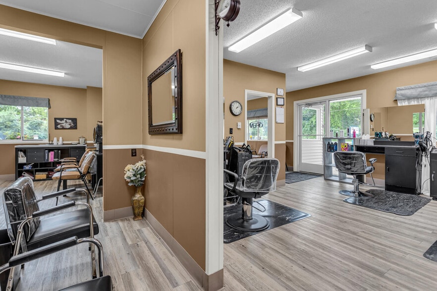 More Photos Of 7394 Moscow Rd, Horton General Retail For Sale