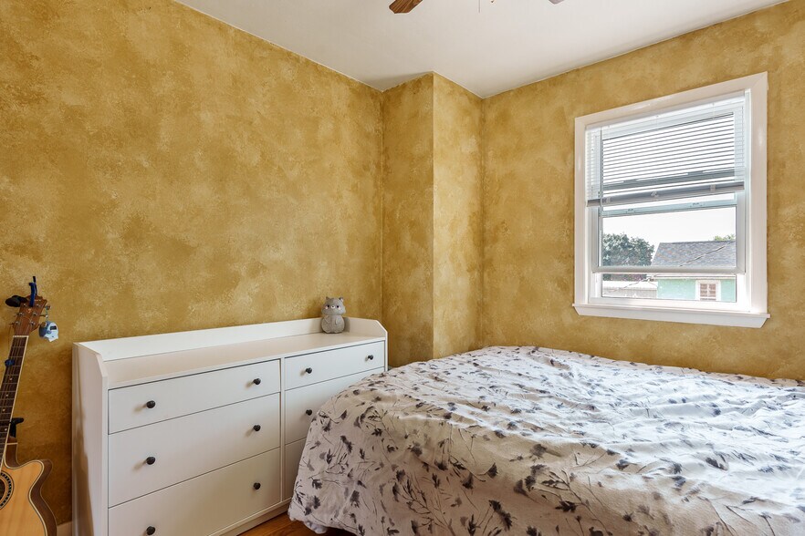 More Photos Of 1321 W Court St, Janesville Apartments For Sale