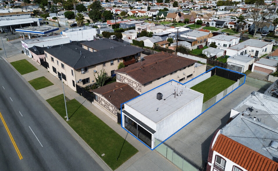 Primary Photo Of 7630-7632 S Western Ave, Los Angeles Freestanding For Sale