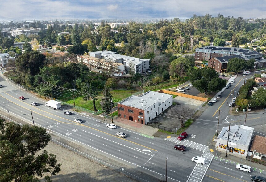 More Photos Of 1448 A St, Castro Valley Freestanding For Sale
