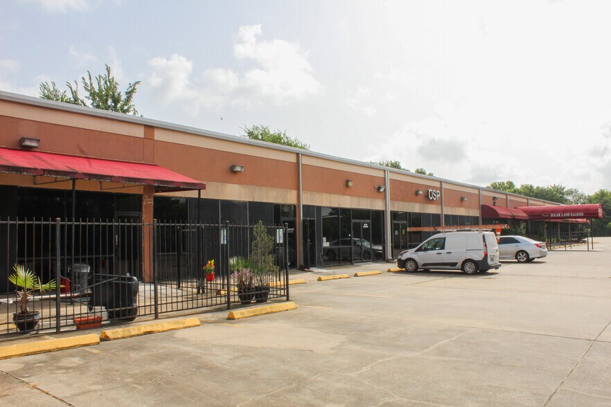 More Photos Of 867-873 Dulles Ave, Stafford Unknown For Lease