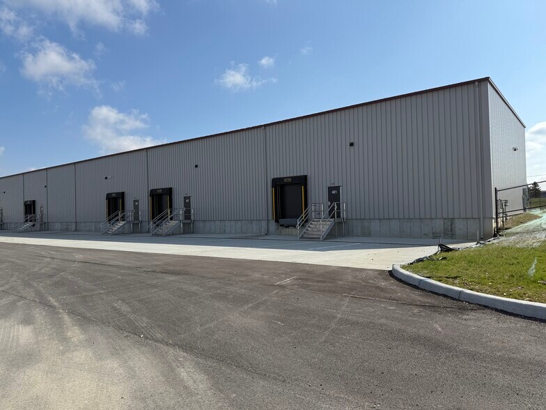More Photos Of 3103 W. CR 1000N, Fortville Industrial For Lease