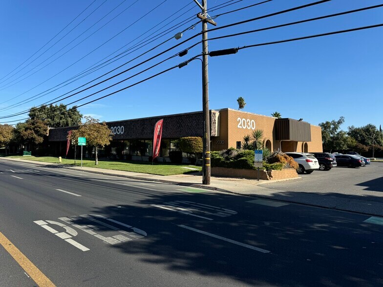 More Photos Of 2020 Coffee Rd, Modesto Medical For Sale