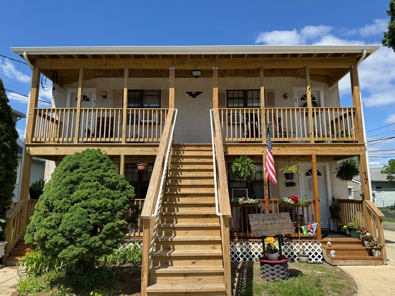 Primary Photo Of 17 Swathmore Ave, Gloucester City Apartments For Sale