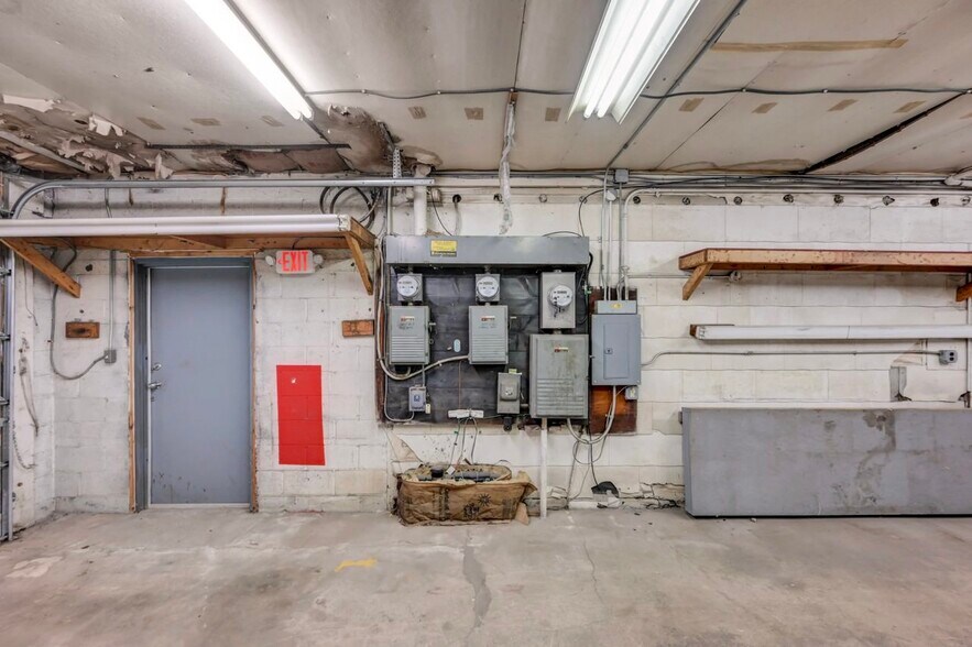 More Photos Of 535 Green Ridge St, Scranton Storefront Retail Residential For Sale