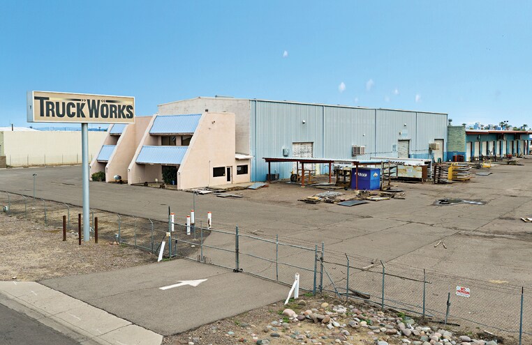 More Photos Of 1815 S 39th Ave, Phoenix Manufacturing For Lease