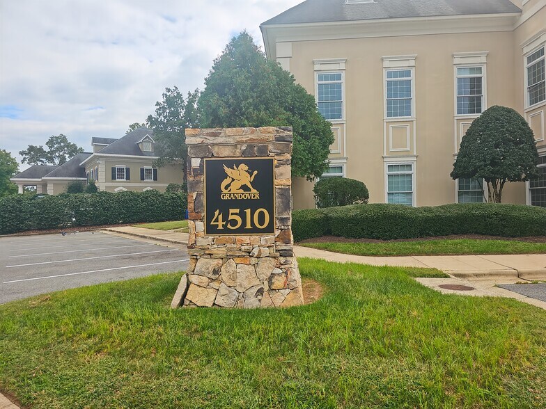 More Photos Of 4510 Weybridge Ln, Greensboro Coworking Space