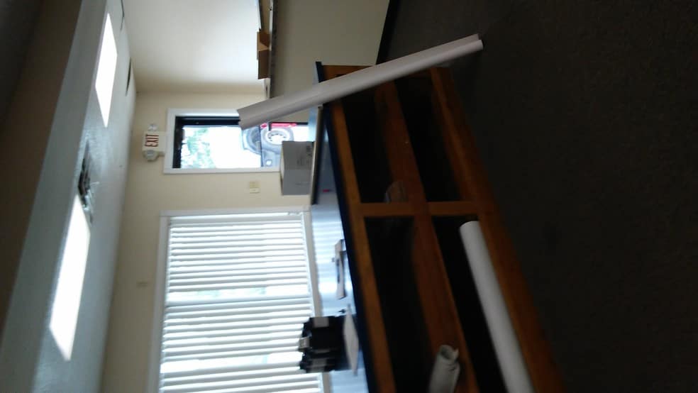 More Photos Of 101 Woodhill Ln, Frankfort Office For Lease