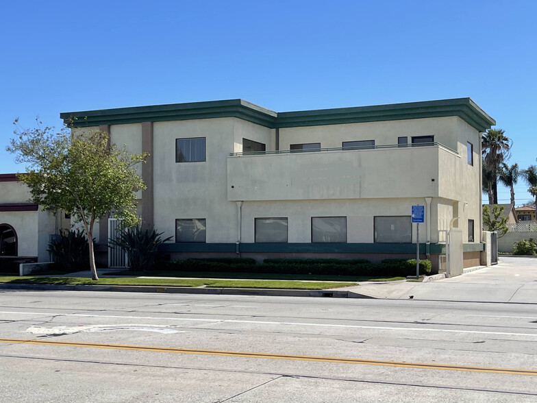 Primary Photo Of 8556 Florence Ave, Downey Coworking Space