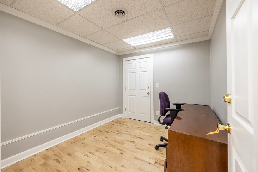 More Photos Of 2 W Main St, Victor Storefront Retail Office For Lease