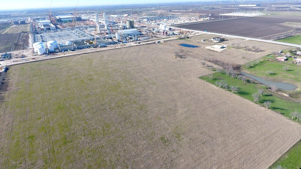 More Photos Of 633 County Road 401, Taylor Land For Sale