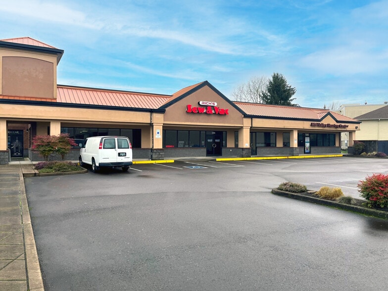 More Photos Of 2306-2318 Heritage Way, Albany Freestanding For Lease