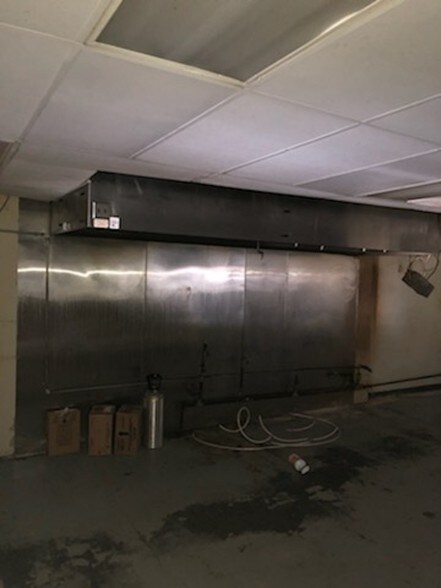 More Photos Of 828 Highway 90, Bay Saint Louis Freestanding For Lease