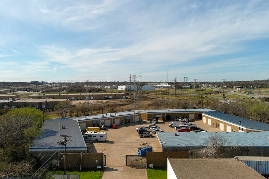 Primary Photo Of 6316-6350 Hart St, Fort Worth Warehouse For Lease