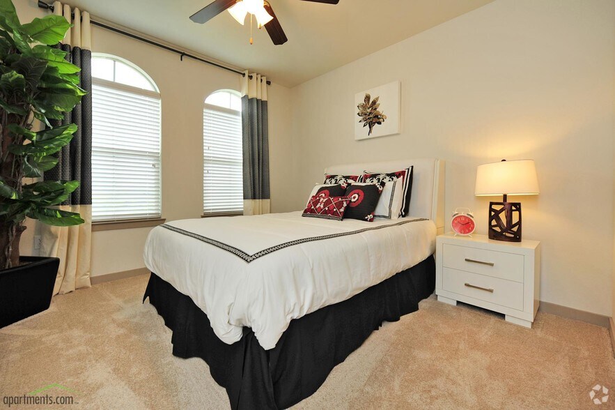 More Photos Of 1601 E Debbie Ln, Mansfield Apartments For Lease