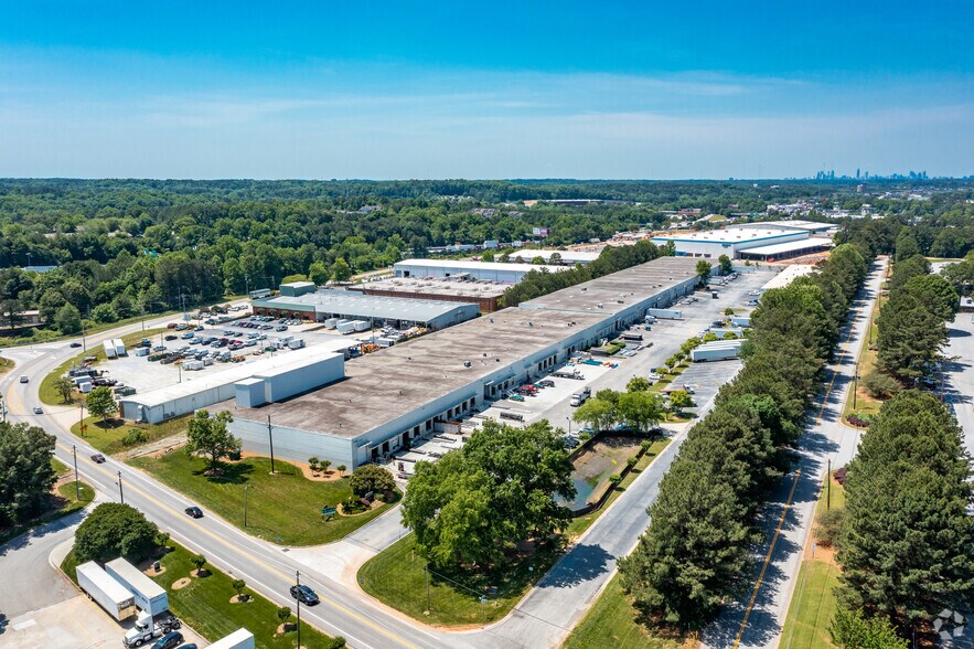 More Photos Of 100-200 Piedmont Ct, Doraville Warehouse For Lease