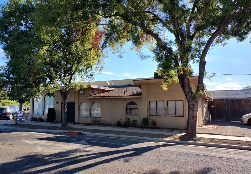 More Photos Of 700 Scenic Dr, Modesto Office For Lease
