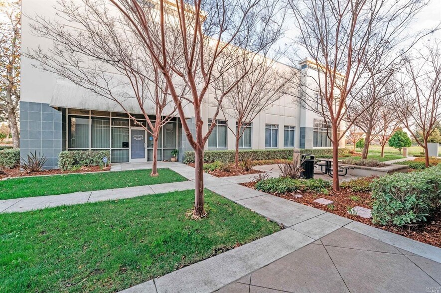 More Photos Of 4747 Mangels Blvd, Fairfield Office For Lease